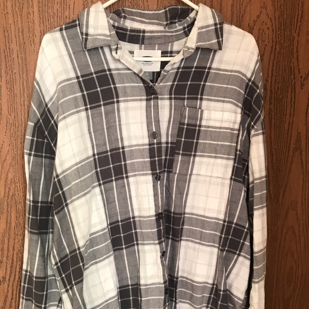 Women’s Old Navy flannel shirt